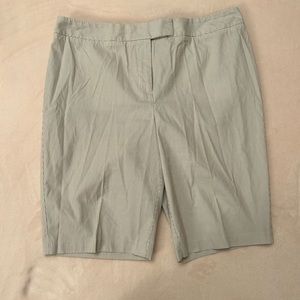 Chicos Shorts sz 1